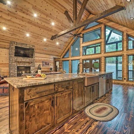 Broken Bow Cabin Deck With Hot Tub And Pool Table! Zewnętrze zdjęcie