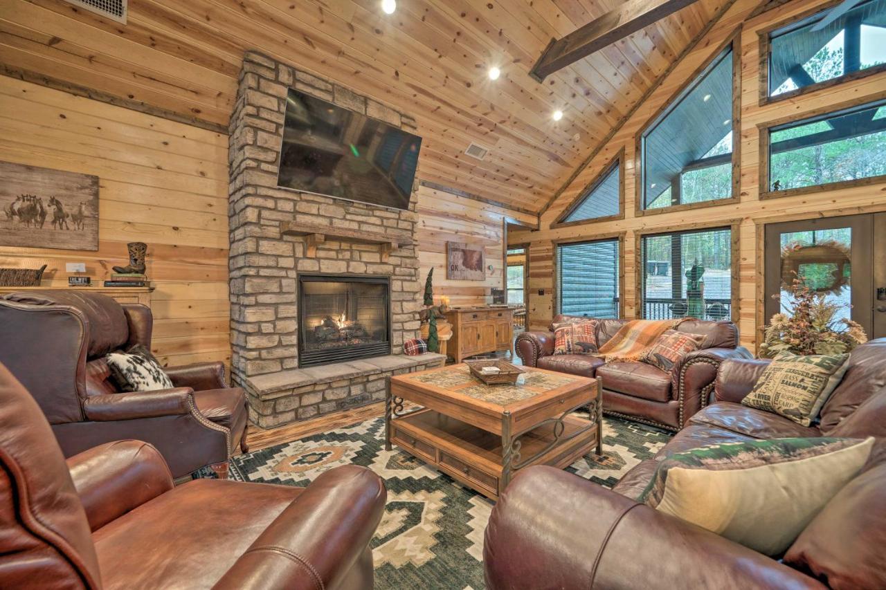 Broken Bow Cabin Deck With Hot Tub And Pool Table! Zewnętrze zdjęcie