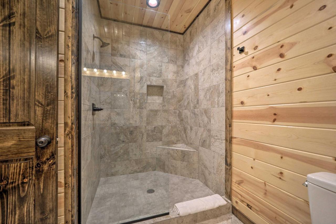 Broken Bow Cabin Deck With Hot Tub And Pool Table! Zewnętrze zdjęcie