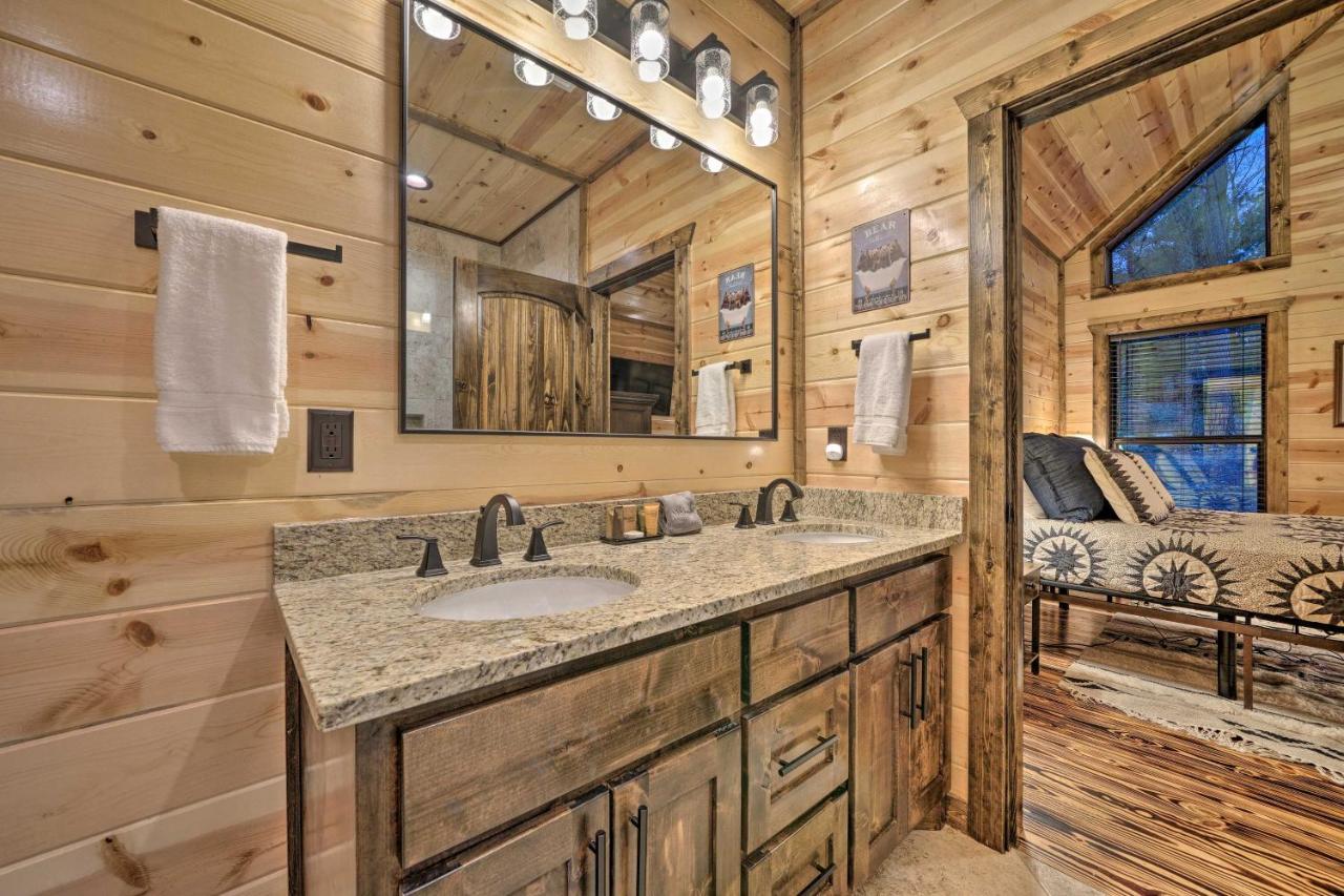 Broken Bow Cabin Deck With Hot Tub And Pool Table! Zewnętrze zdjęcie
